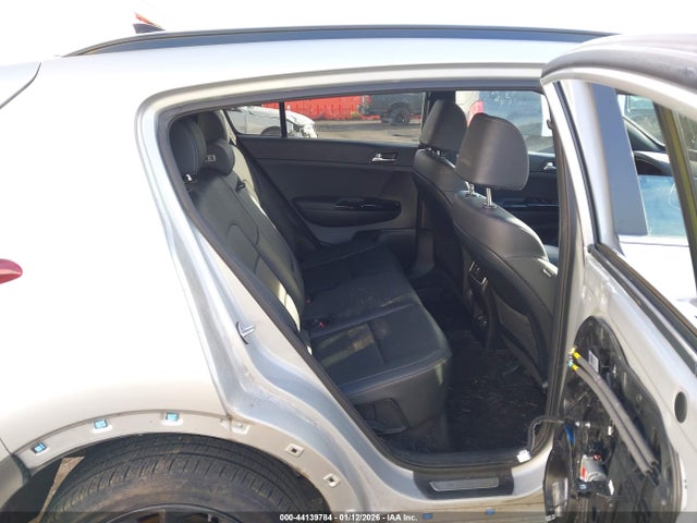 KIA SPORTAGE S 2020 KNDP6CAC7L7715425 Image 8