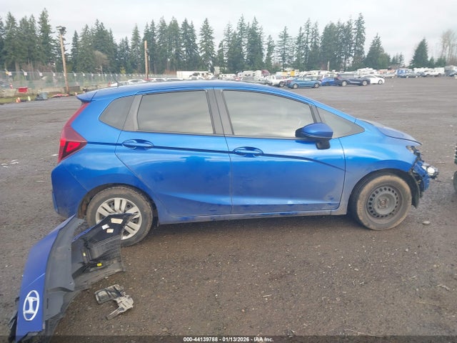 Honda FIT LX 2016 JHMGK5H59GS015969 Image 14