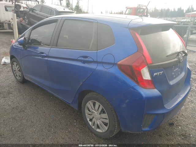 Honda FIT LX 2016 JHMGK5H59GS015969 Image 3