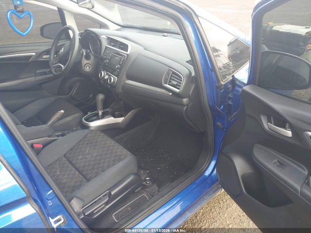 Honda FIT LX 2016 JHMGK5H59GS015969 Image 5