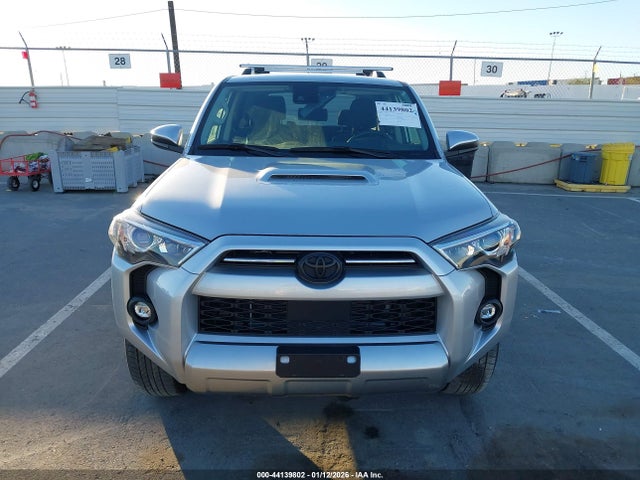 JTEPU5JR8P6209860 Toyota 4runner Trd Off Road
