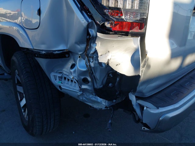 JTEPU5JR8P6209860 Toyota 4runner Trd Off Road
