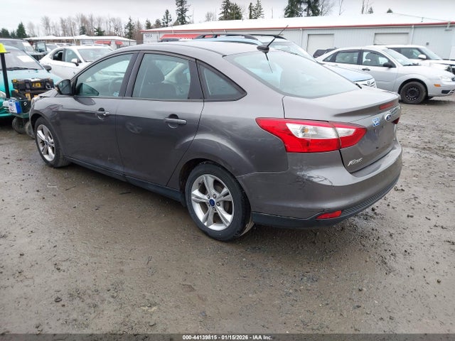 Ford FOCUS SE 2014 1FADP3F2XEL391872 Image 3