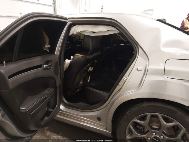 Продажа на аукционе авто 2017 Chrysler 300 300s Awd, vin: 2C3CCAGG9HH542545, номер лота: 44139856