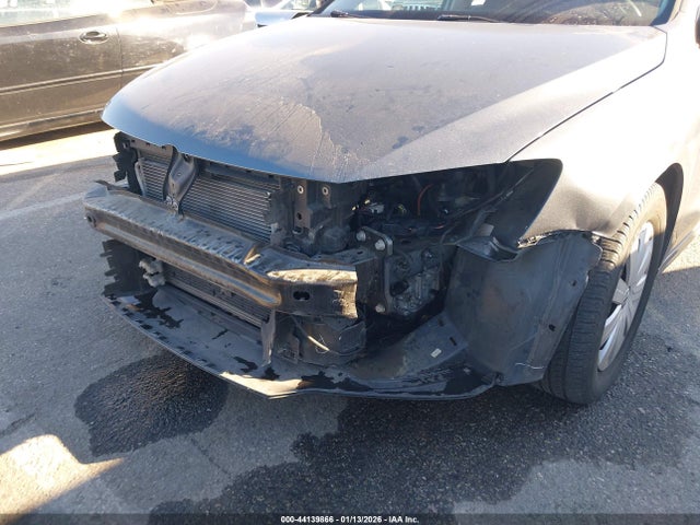 3VW267AJXGM399690 Volkswagen Jetta 1.4t S