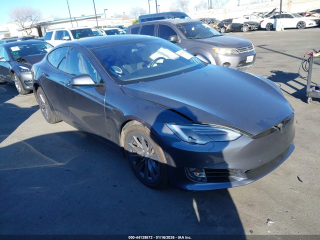 2018 TESLA MODEL S 5YJSA1E29JF249826 Photo 0
