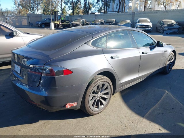 2018 TESLA MODEL S 5YJSA1E29JF249826 Photo 3