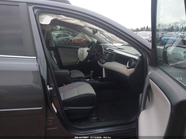 2016 TOYOTA RAV4 HYBRID JTMRJREV5GD024164 Photo 4