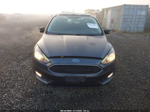Ford FOCUS SEL 2017 1FADP3M28HL225065 Image 12
