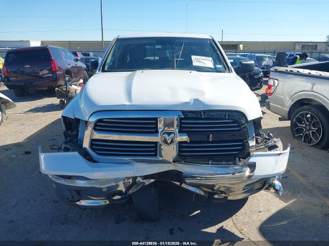 44139936 :رقم المزاد ، 1C6RR7LT5FS544963 vin ، 2015 Ram 1500 Lone Star مزاد بيع