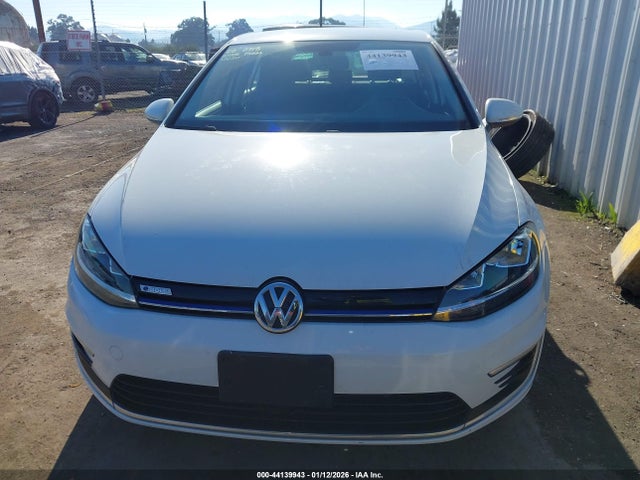 WVWKR7AU6KW911863 Volkswagen E-golf Se