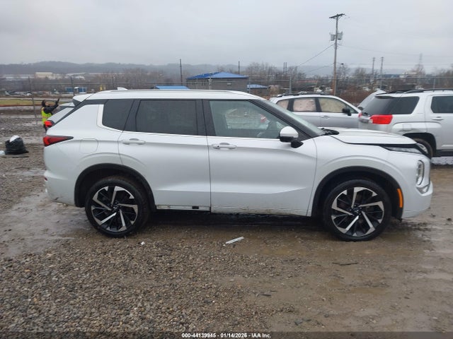 Продаж на аукціоні авто 2022 Mitsubishi Outlander Sel 2.5 S-awc/sel Launch Edition S-awc/sel Special Edition S-awc, vin: JA4J4VA81NZ015713, номер лоту: 44139945