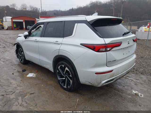 2022 MITSUBISHI OUTLANDER JA4J4VA81NZ015713 Photo 2