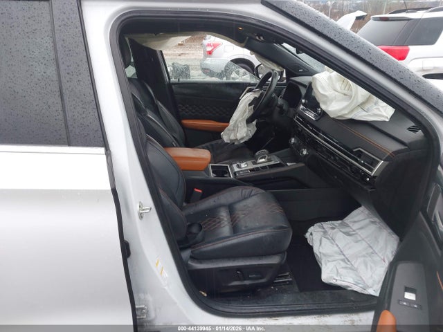 2022 MITSUBISHI OUTLANDER JA4J4VA81NZ015713 Photo 4