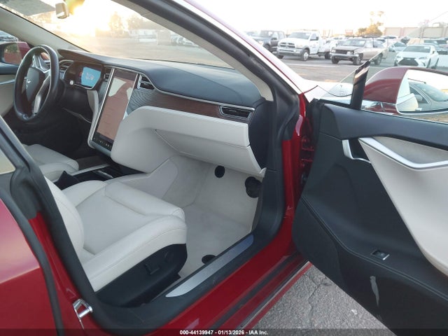 2017 TESLA MODEL S 5YJSA1E28HF232624 Photo 4