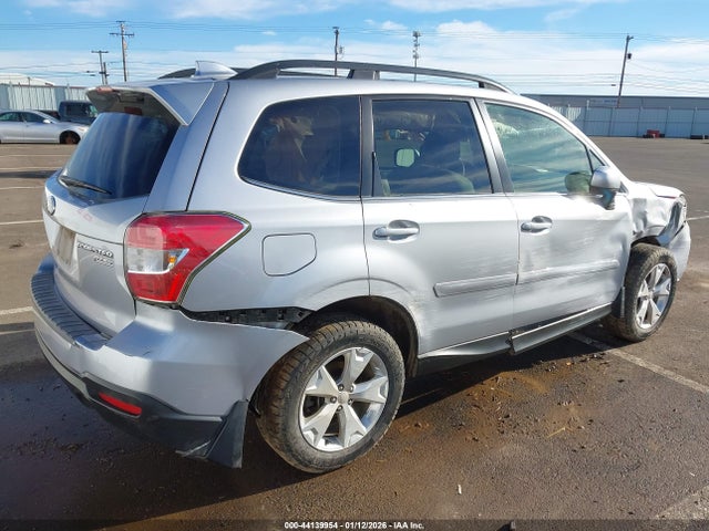 Subaru Forester 2.5i Limited 2016 JF2SJAKC6GH534135 Image 4