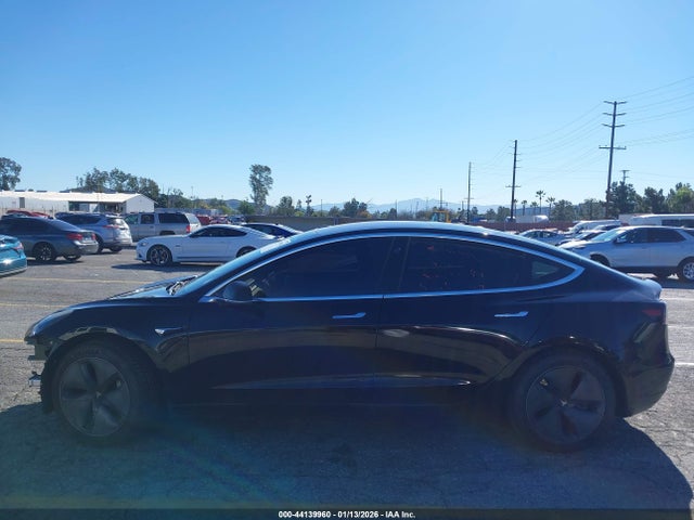Tesla Model 3 Long Range/mid Range/standard Range/standard Range Plus 2019 5YJ3E1EA4KF296554 Image 15