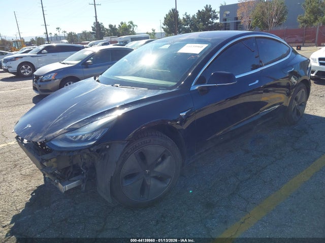 2019 TESLA MODEL 3 5YJ3E1EA4KF296554 Photo 1