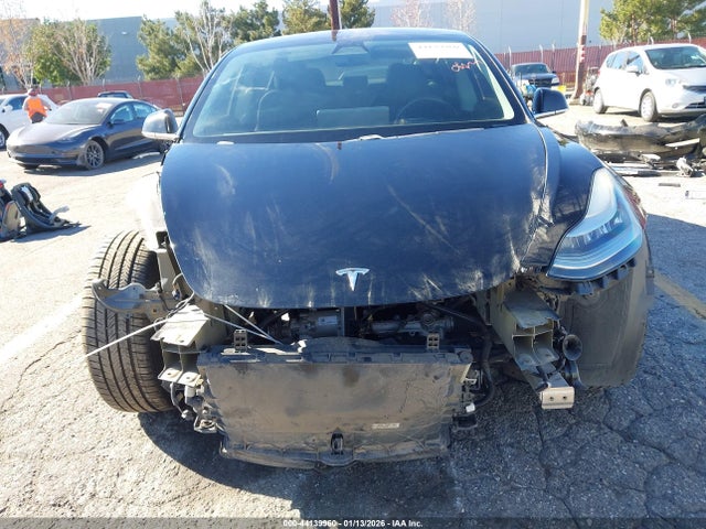 2019 TESLA MODEL 3 5YJ3E1EA4KF296554 Photo 5