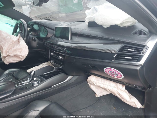 2017 BMW X6 M 5YMKW8C39H0U72096 Photo 4