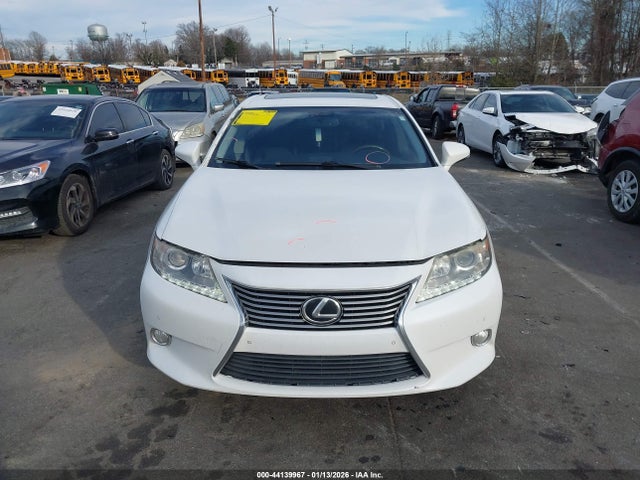 2014 Lexus Es 350 მანქანა იყიდება აუქციონზე, vin: JTHBK1GGXE2092529, აუქციონის ნომერი: 44139967