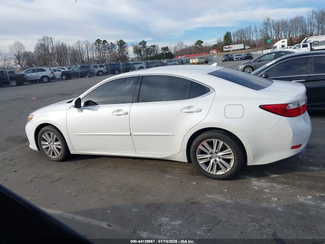 2014 Lexus Es 350 მანქანა იყიდება აუქციონზე, vin: JTHBK1GGXE2092529, აუქციონის ნომერი: 44139967