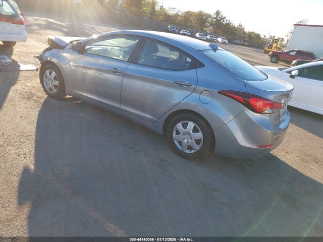 5NPDH4AE6GH734649 Hyundai ELANTRA SE