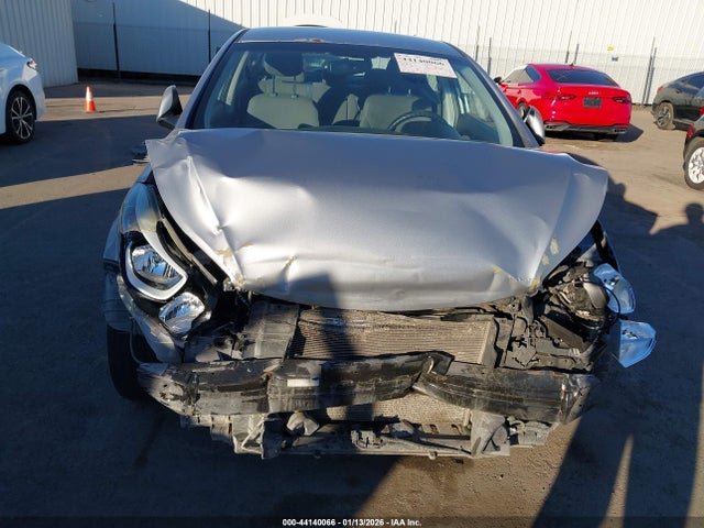 5NPDH4AE6GH734649 Hyundai ELANTRA SE
