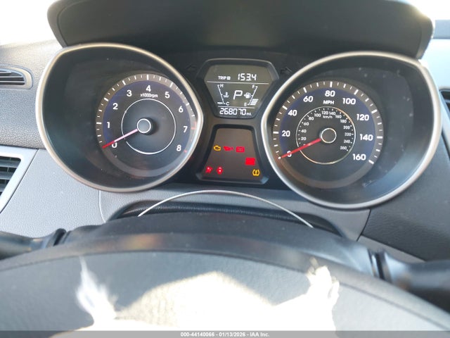 5NPDH4AE6GH734649 Hyundai ELANTRA SE