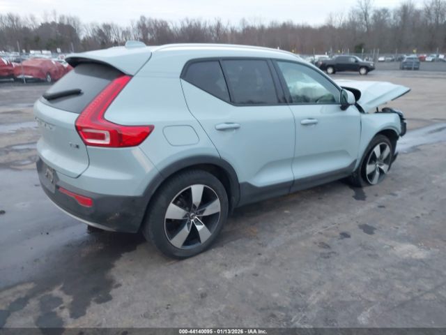 2019 VOLVO XC40 YV4162UK9K2111273 Photo 3