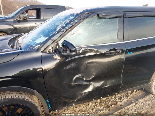 2023 MITSUBISHI OUTLANDER JA4J4UA86PZ034951 Photo 5