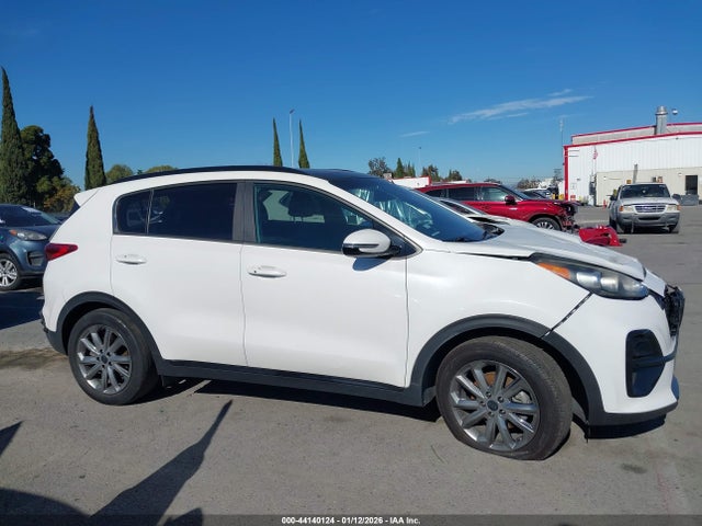 KNDP63AC1N7015936 KIA Sportage Nightfall Edition