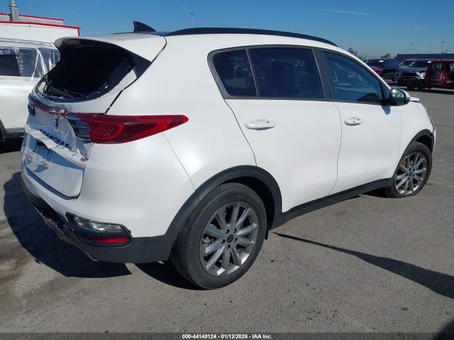 KNDP63AC1N7015936 KIA Sportage Nightfall Edition