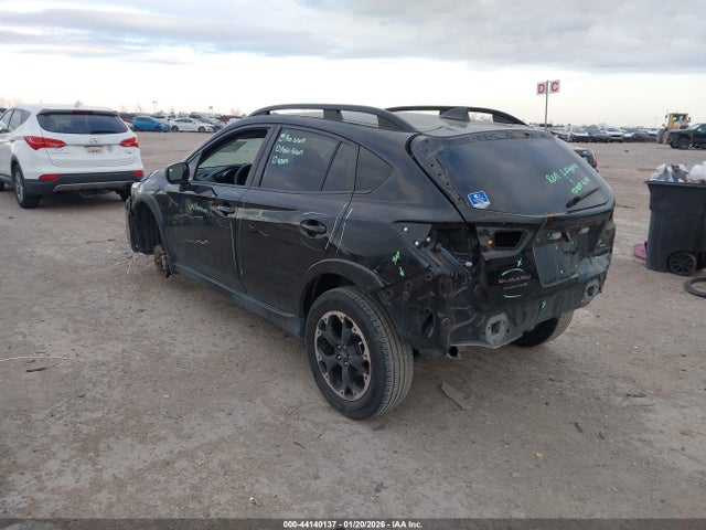2022 SUBARU CROSSTREK JF2GTAPC7NH237820 Photo 2