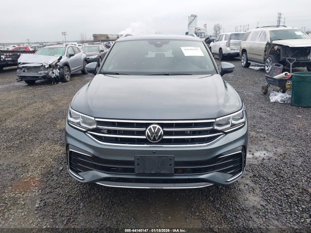 3VV4B7AX2NM087504 Volkswagen Tiguan 2.0t Sel R-line