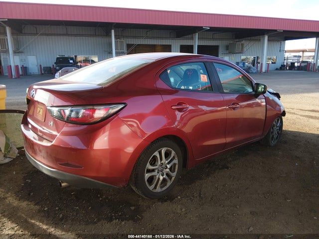 3MYDLBYV1HY178233 Toyota YARIS IA