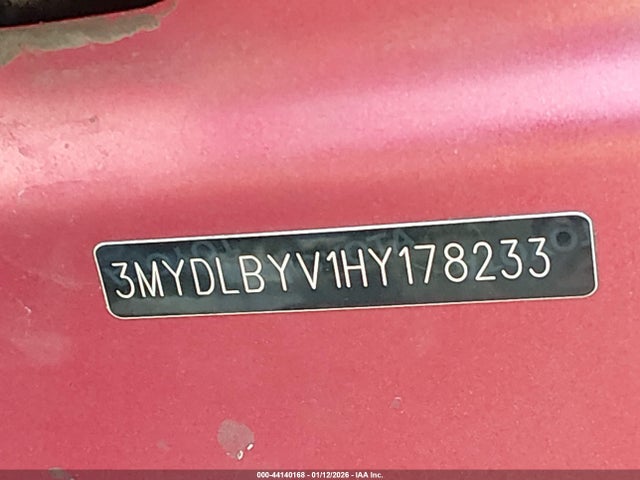 3MYDLBYV1HY178233 Toyota YARIS IA