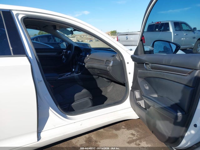 1HGCV1F14JA112219 Honda ACCORD LX