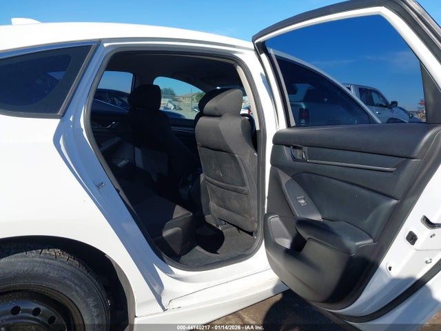 1HGCV1F14JA112219 Honda ACCORD LX