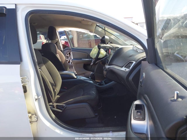 2019 DODGE JOURNEY 3C4PDCAB9KT749521 Photo 4