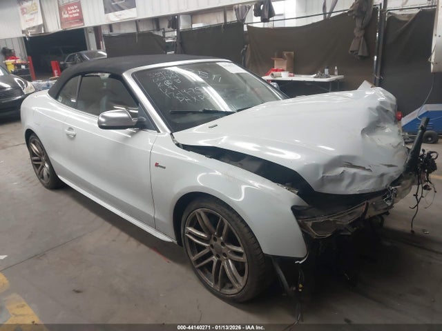 2015 AUDI S5 WAUCGAFH8FN007461