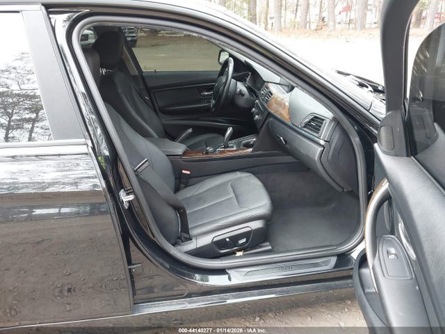 Продажа на аукционе авто 2015 Bmw 328i, vin: WBA3A5G54FNS90129, номер лота: 44140277