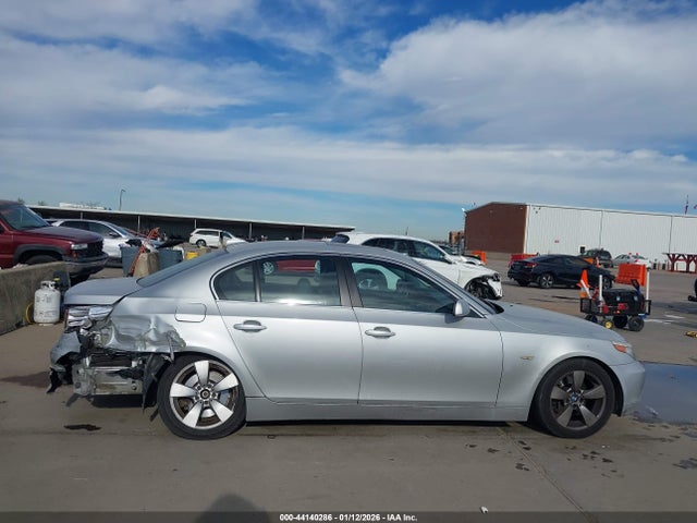 Продаж на аукціоні авто 2007 Bmw 525i, vin: WBANE53527CW66701, номер лоту: 44140286