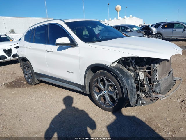 2018 BMW X1 WBXHT3C37J5F92654