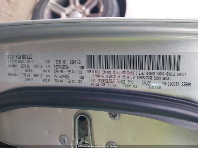 2018 RAM 1500 1C6RR6LT8JS157021 Photo 8