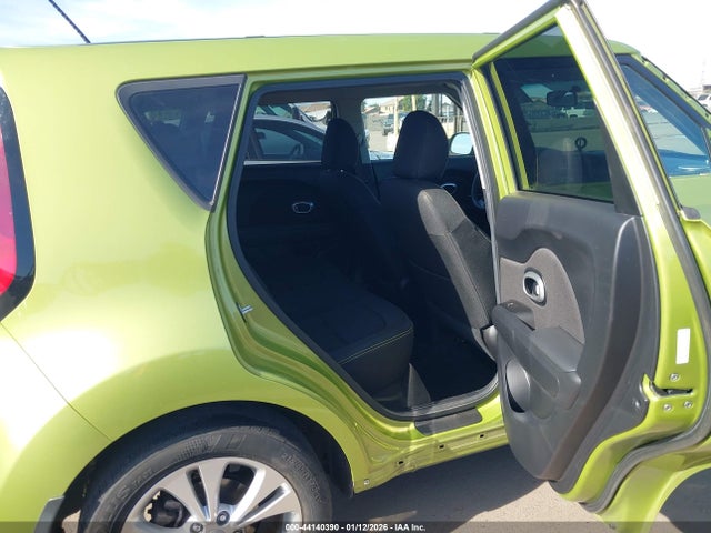 KNDJP3A55G7831717 KIA SOUL +