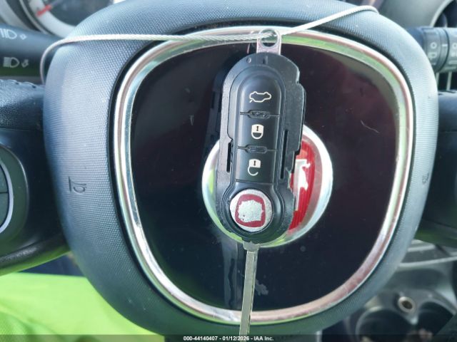 2017 FIAT 500L ZFBCFADH4HZ040206 Photo 10