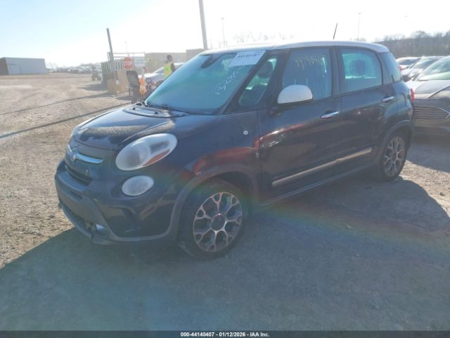 2017 FIAT 500L ZFBCFADH4HZ040206 Photo 1