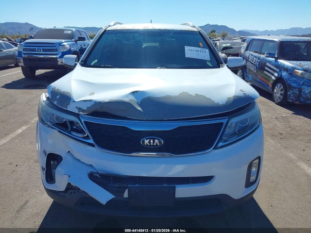 5XYKTDA66EG518111 KIA SORENTO LX
