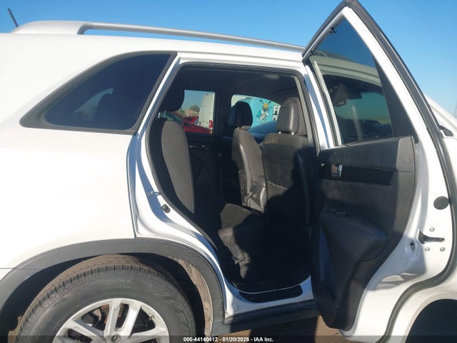 5XYKTDA66EG518111 KIA SORENTO LX